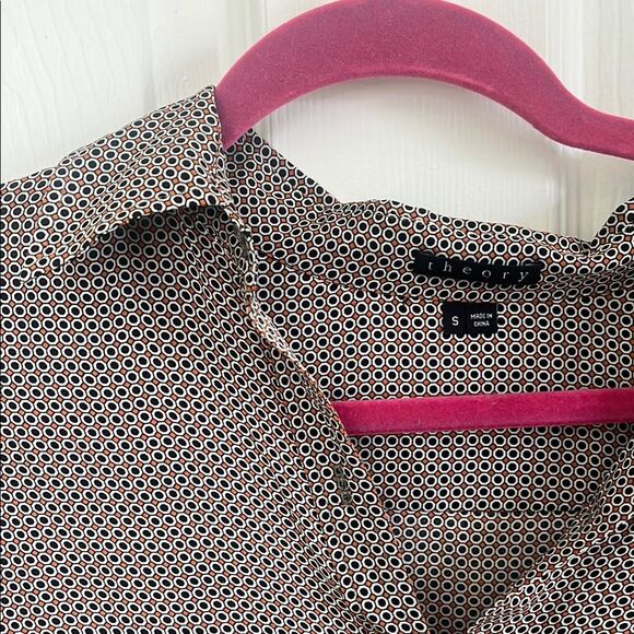 theory Patterned Button-Up Blouse - Picture 2 of 8